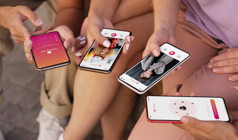 Boost your social media presence in spain